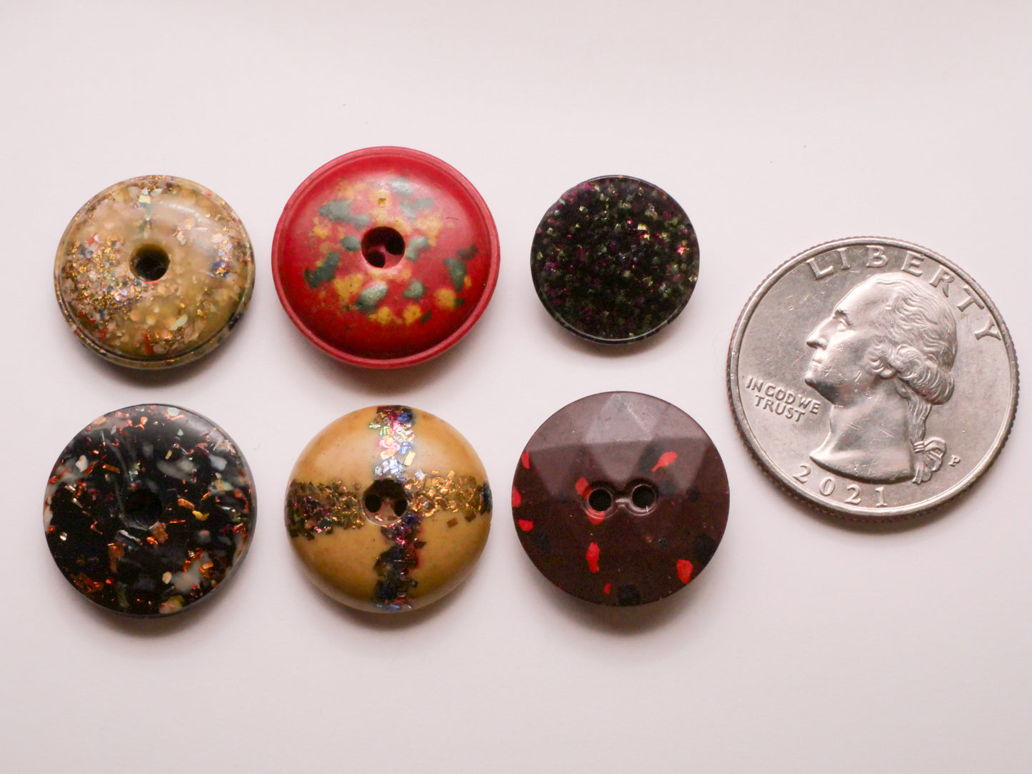 Composition Colorful Fleck Glitter Button Various 14-19mm