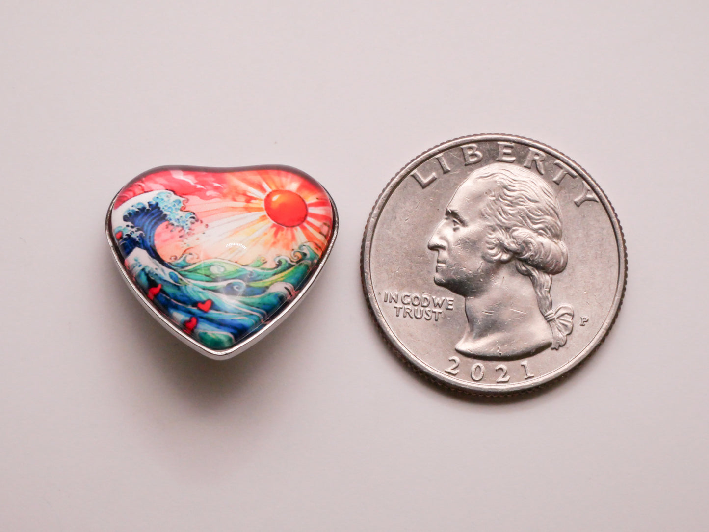 Wave Ocean Sun Landscape Heart Shape Metal Resin Plastic Button 21mm
