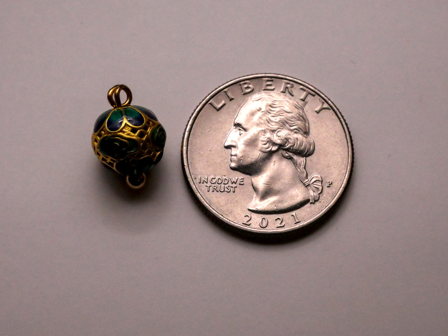 Lantern Cloud Design Pierced Enamel Gold Metal Button 10x15mm