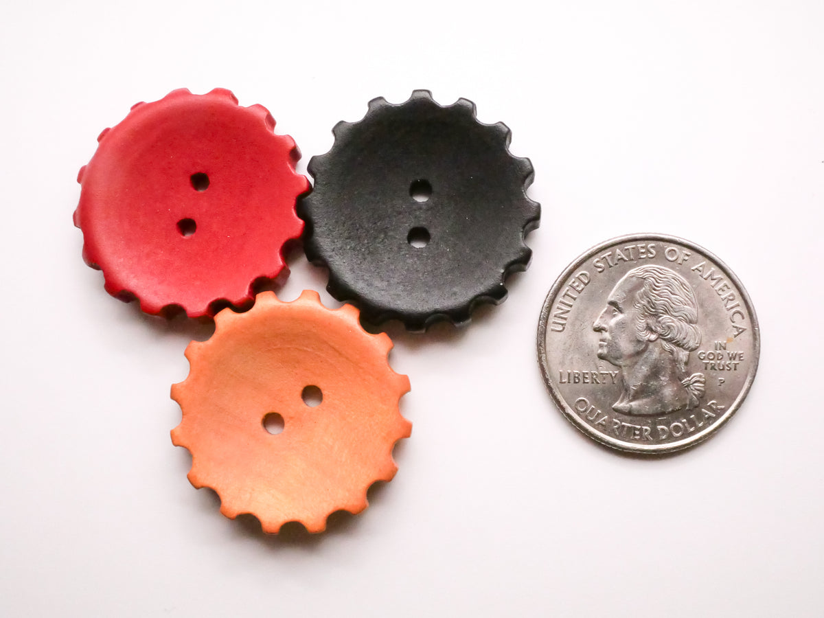 Gears Tan Black Red Wood Set of Three Buttons 27mm