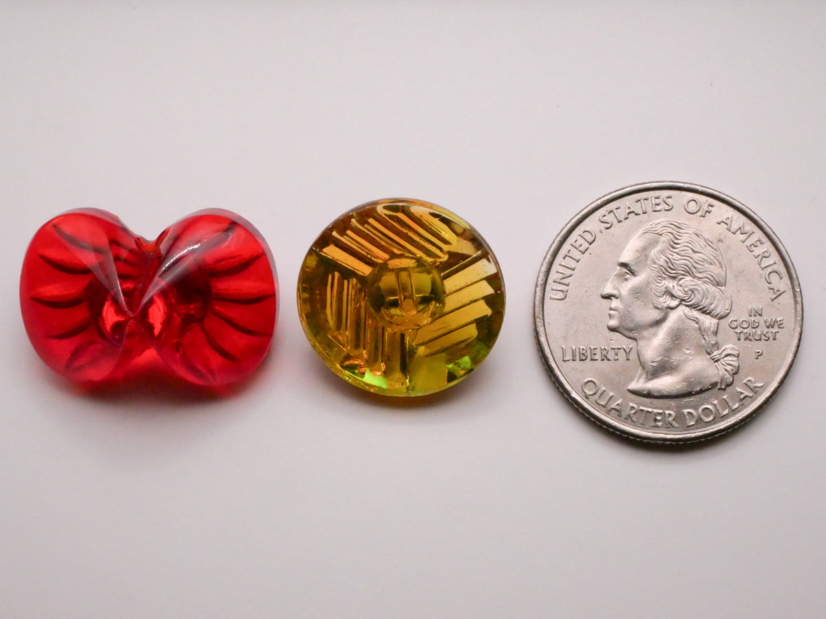 Reverse Design Translucent Vintage Glass Button Various 16-23mm