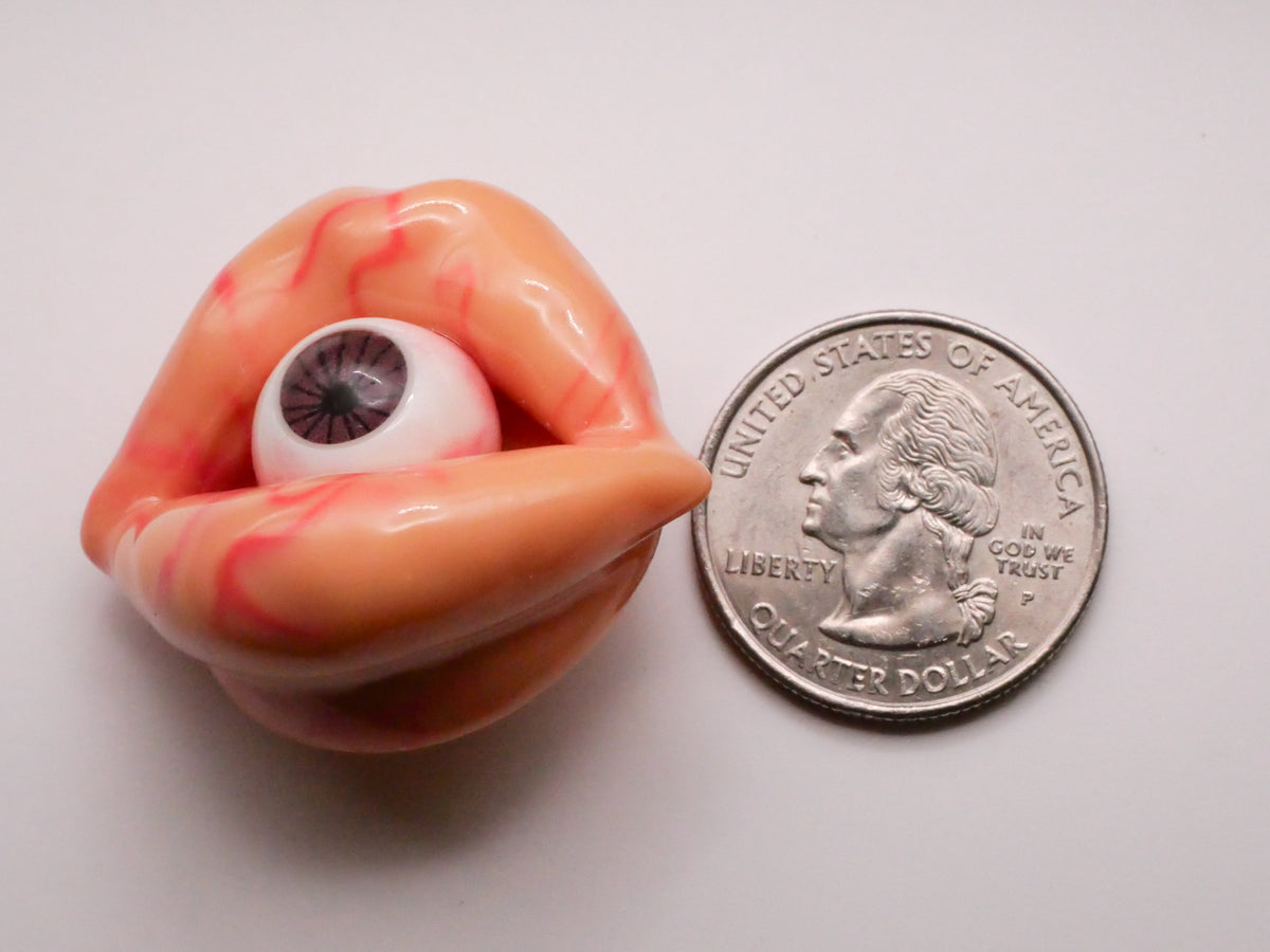 Eyeball Mouth Lips Freaky Plastic Large Button 31x38mm
