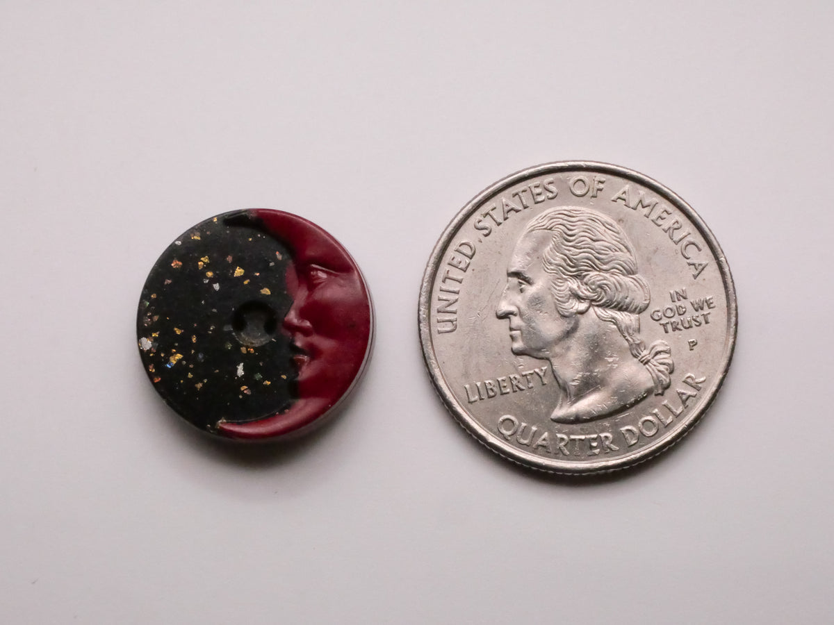 Man on the Moon Burgundy Wine Speckled Composition Button 18mm