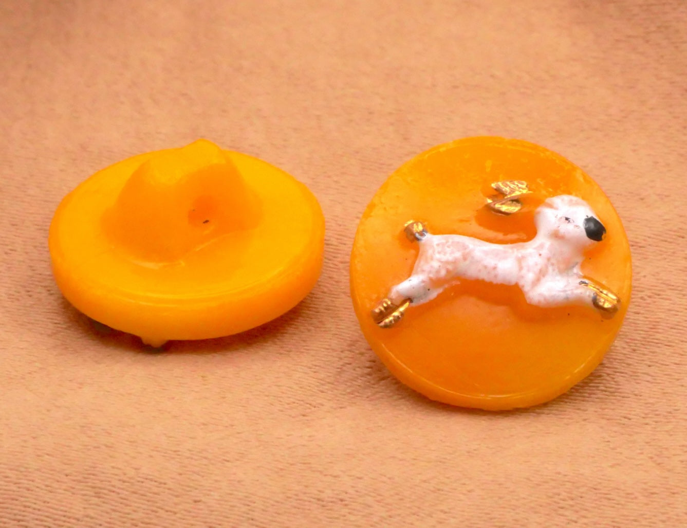 Bunny Rabbit Running Yellow Glass Hand-Painted Vintage Button 13mm