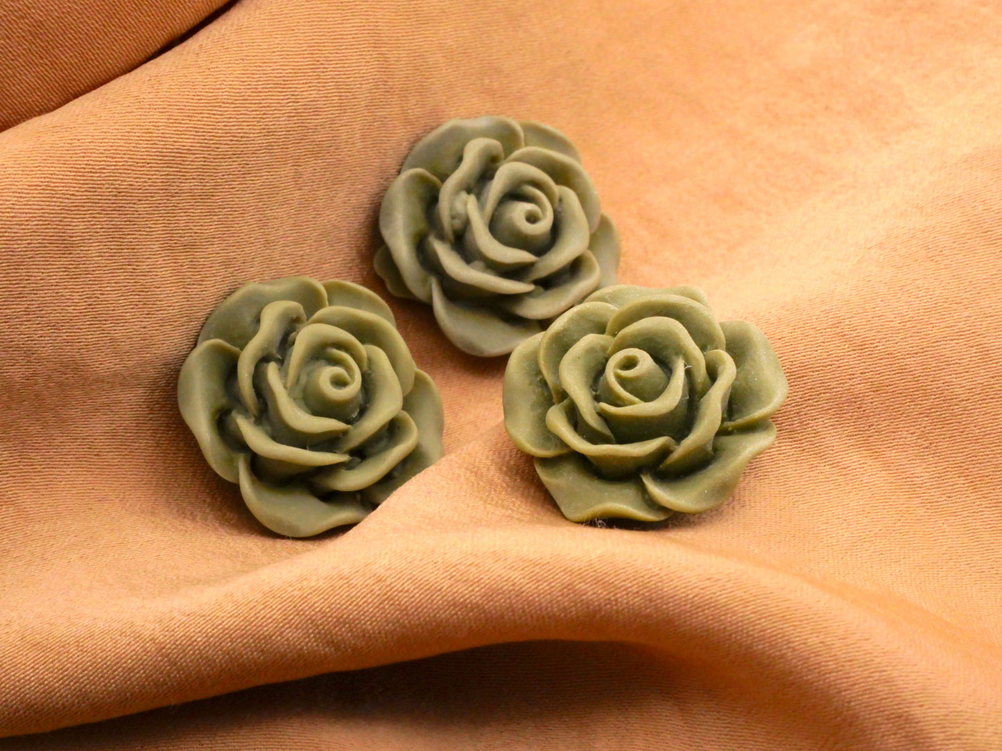 Rose Olive Green Succulent Set of Three Plastic Buttons 21mm