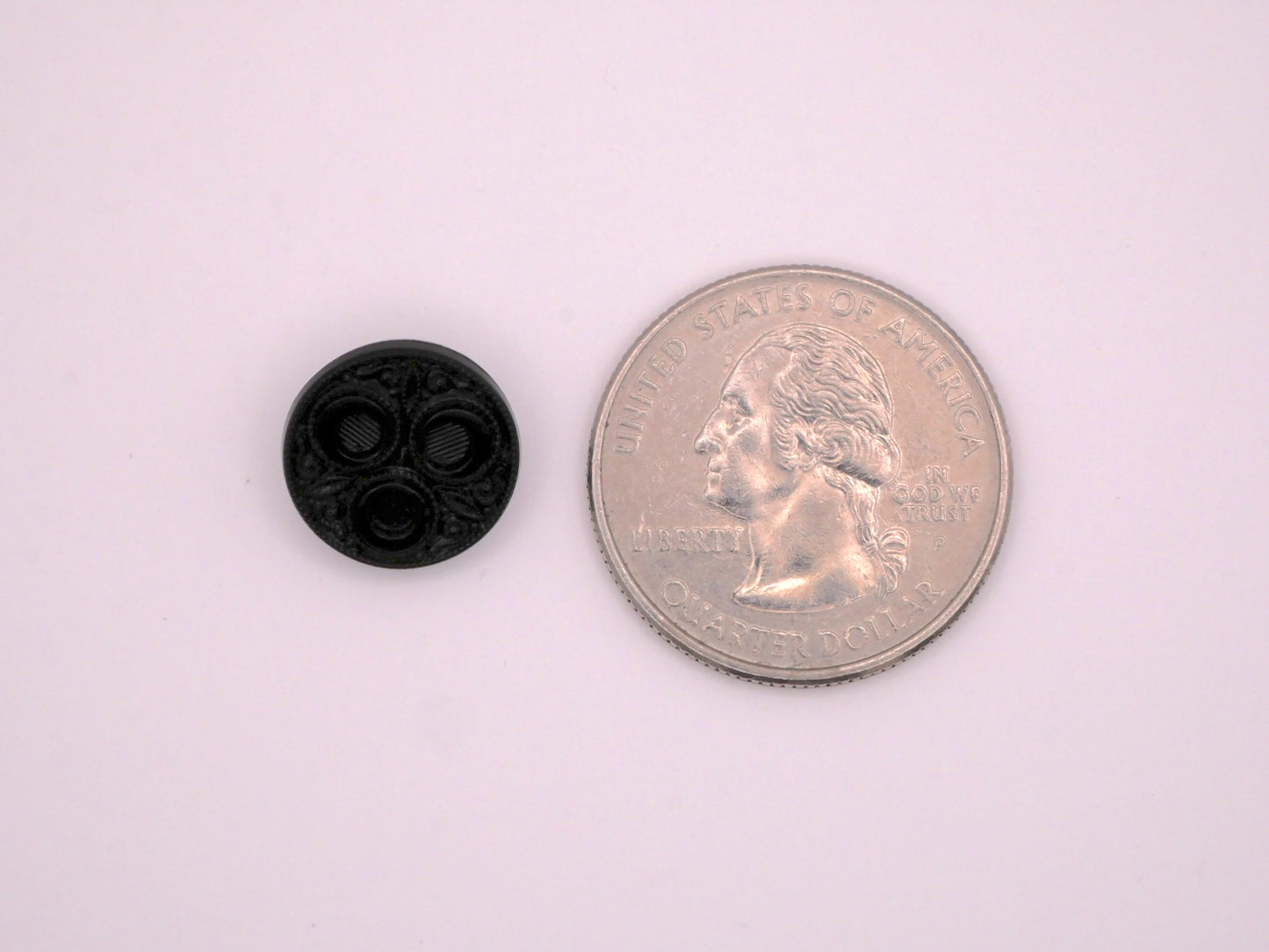 Triad Shamrock Black Glass Button 13mm
