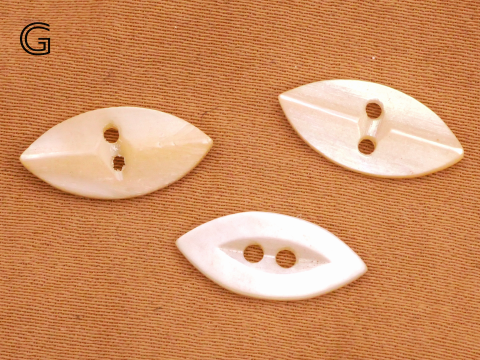 Mother of Pearl Shapes Small Medium Set of Buttons Various 16-23mm