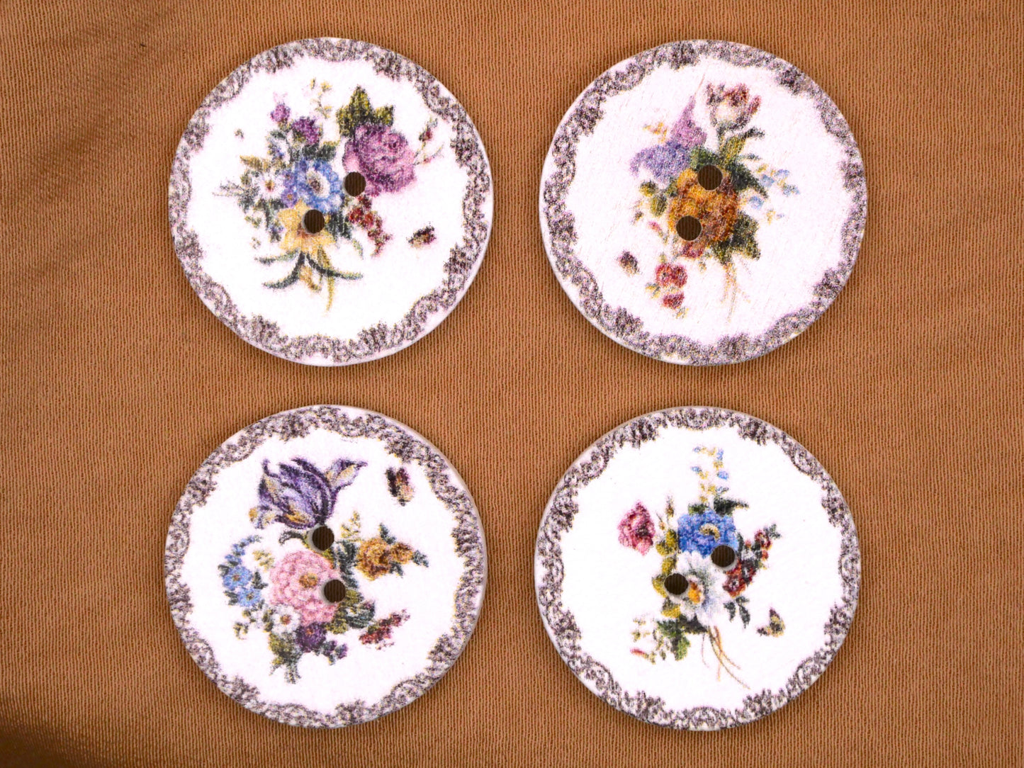 Flower Floral Spring Bouquet Set of Four White Wood Sew-Thru Buttons 25mm