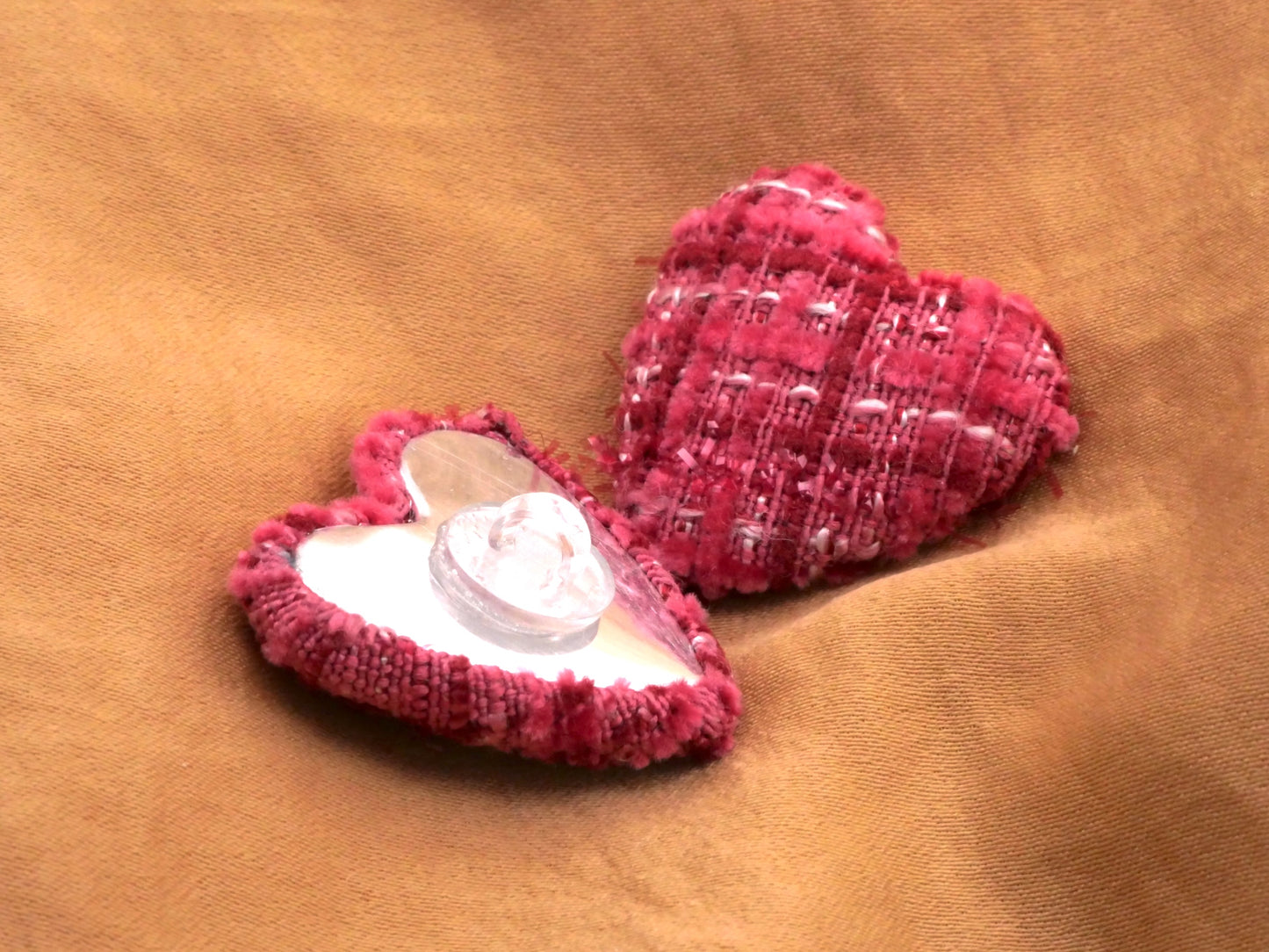 Woven Plaid Fabric Heart Fuchsia Pink Button 26x27mm