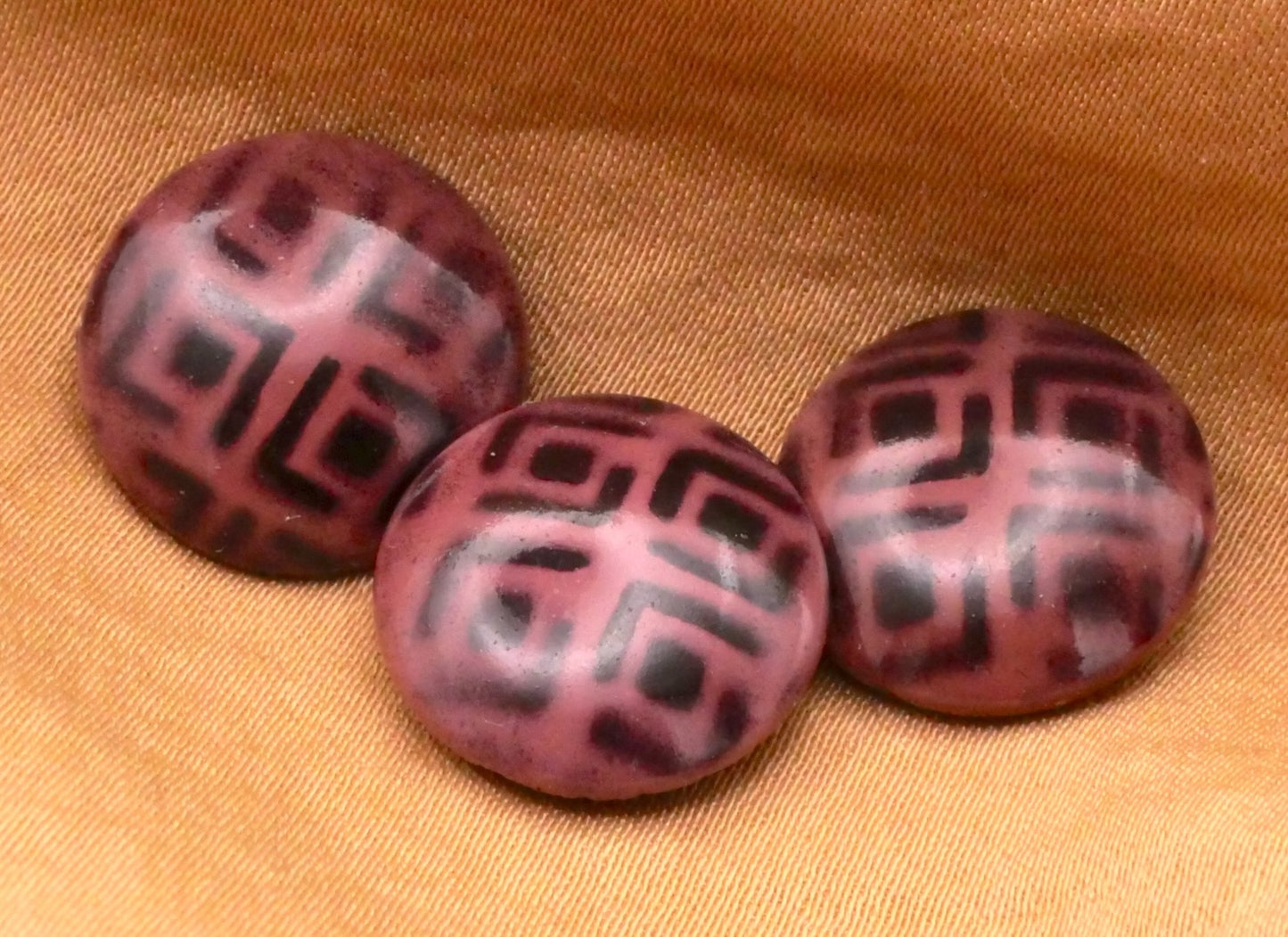 Art Deco Style Aubergine Purple Italy Italian Plastic Button 14mm