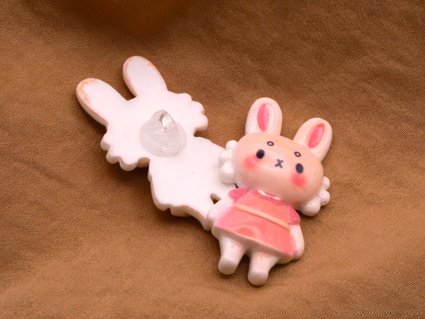 Bunny Pink Dress Plastic Easter Button 20x36mm