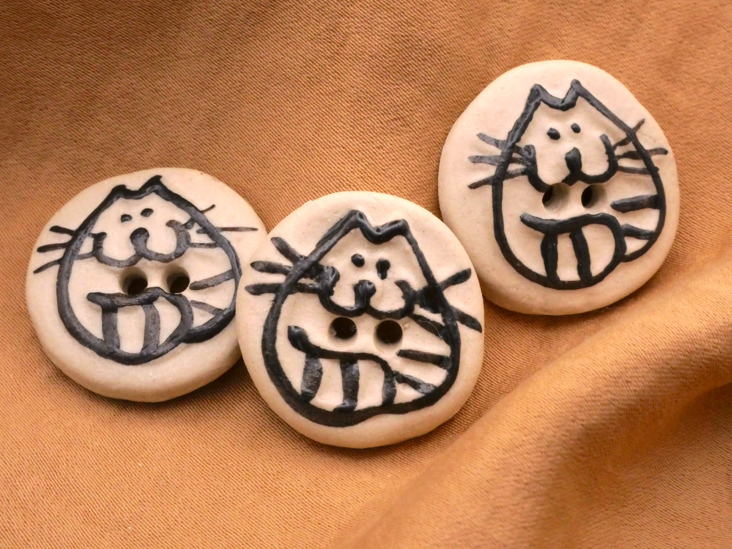 Cat Ceramic Handmade Hand-Painted Black Outlines Kitty Button 22mm