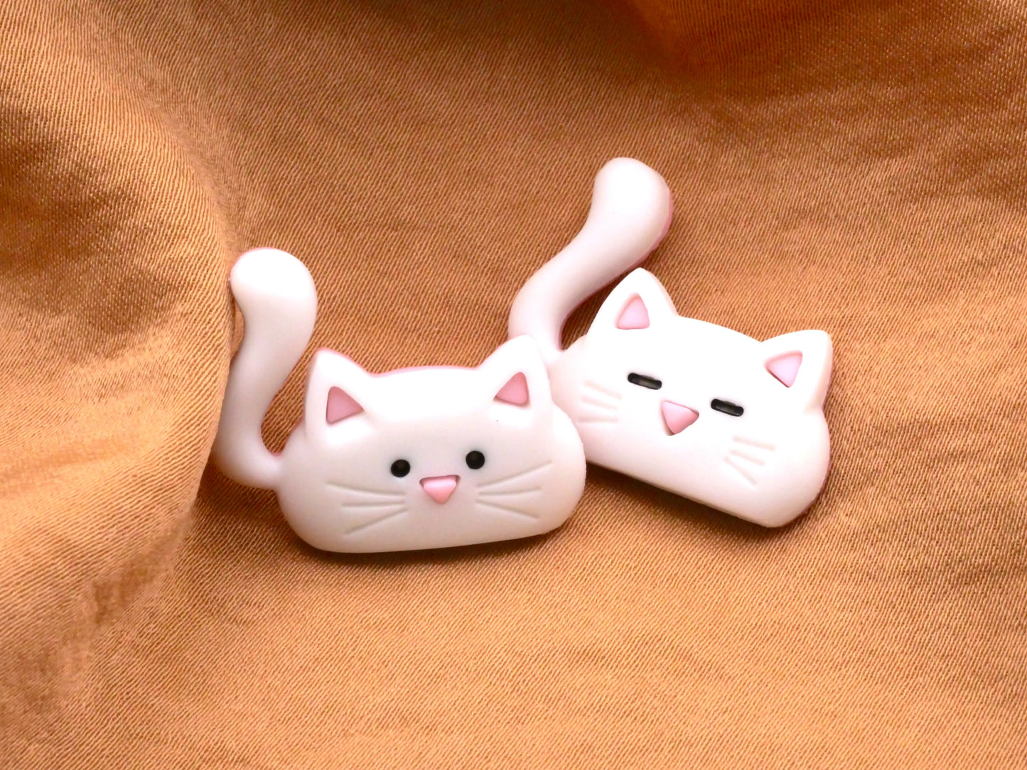 Cat Sleeping Awake Kitty Pair Buttons Various 21x24mm