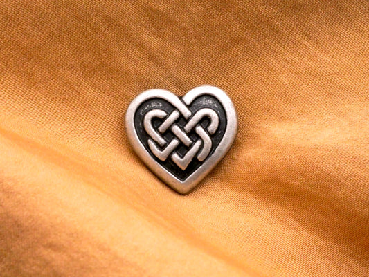 Celtic Love Knot Heart Antiqued Silver Metal Button 18x19mm