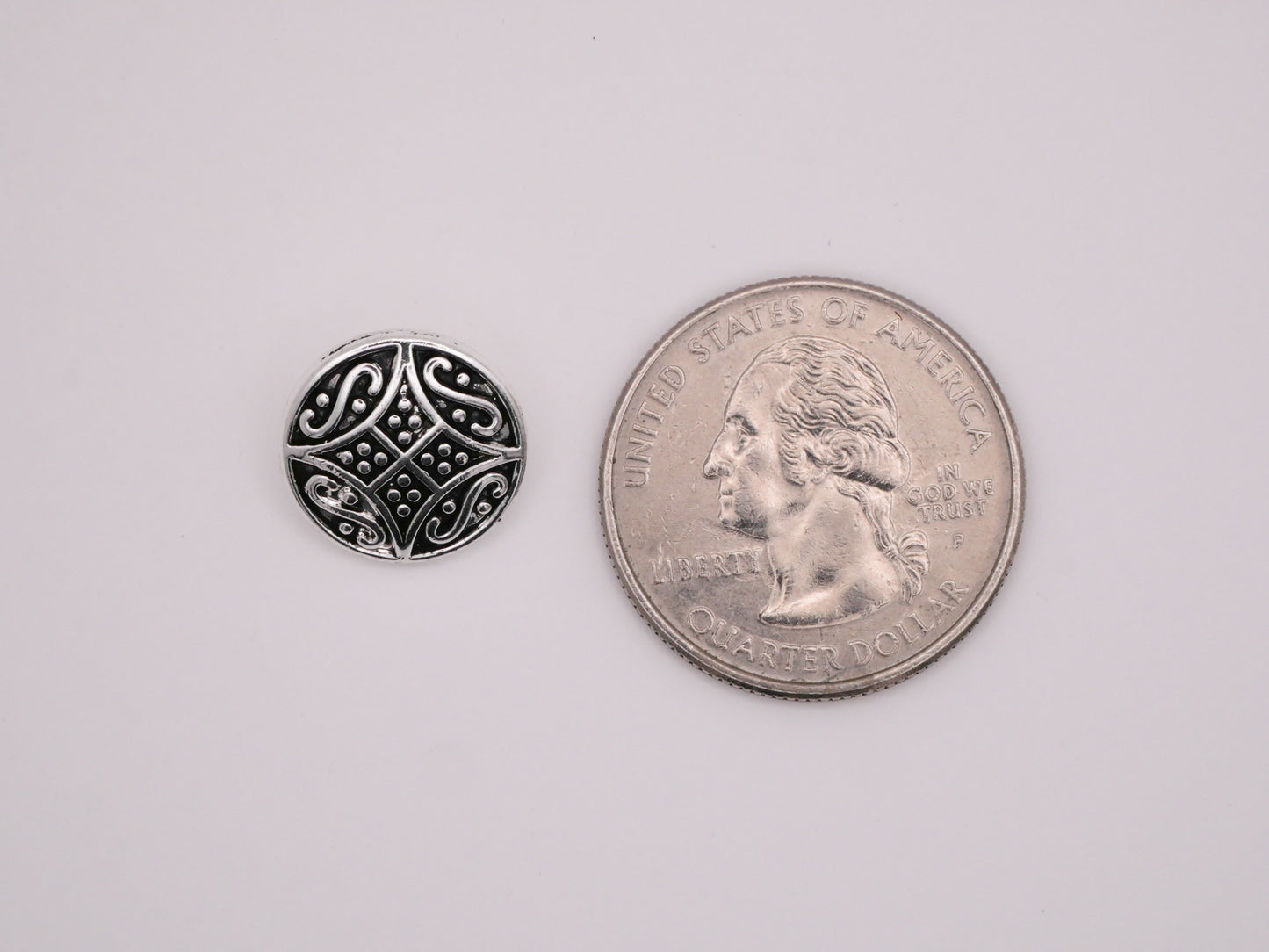 Celtic Look Diamond Scroll Design Silver Metal Button 14mm