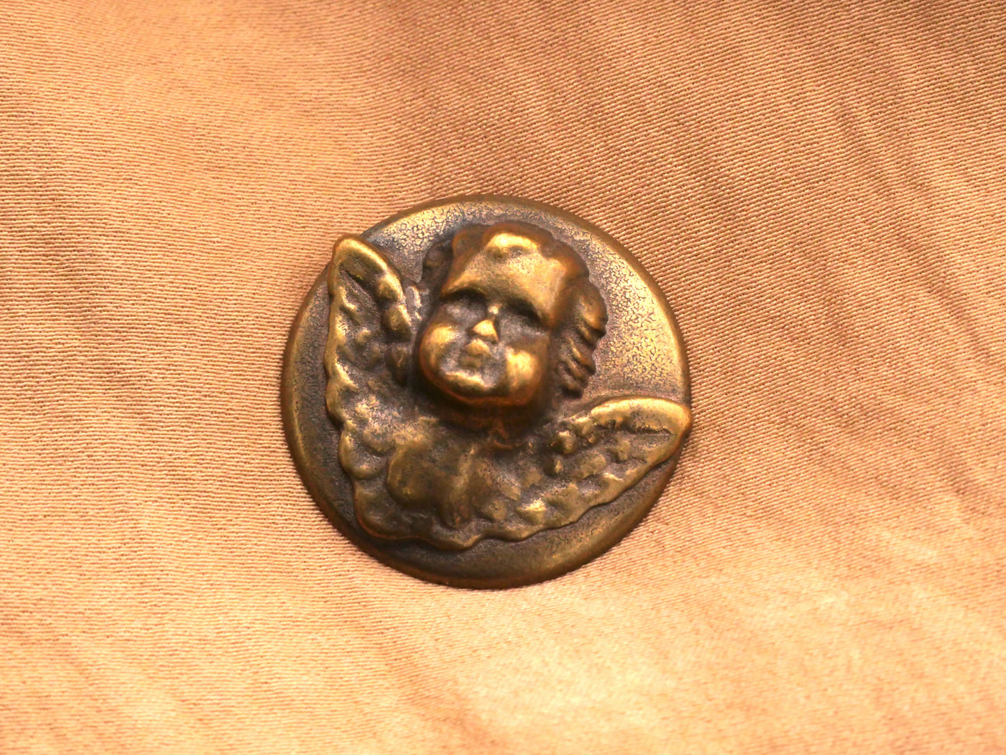 Cherub Wings Bronze Metal Buttons 25mm