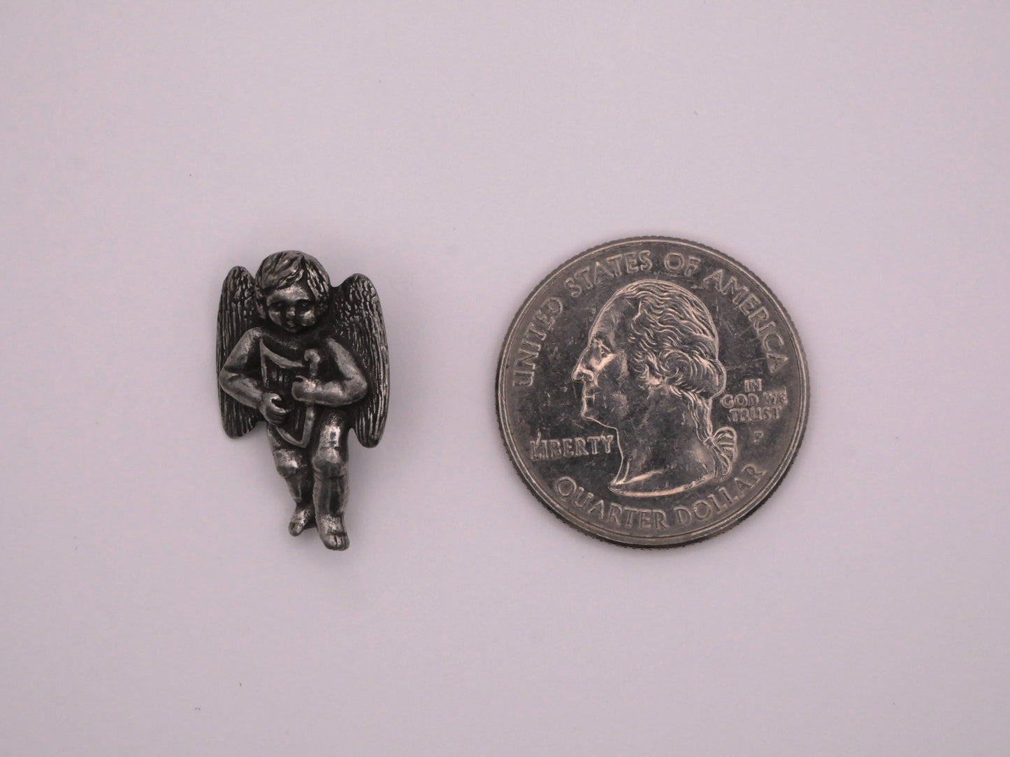 Danforth Pewter Cherub with Harp Button 16x23mm