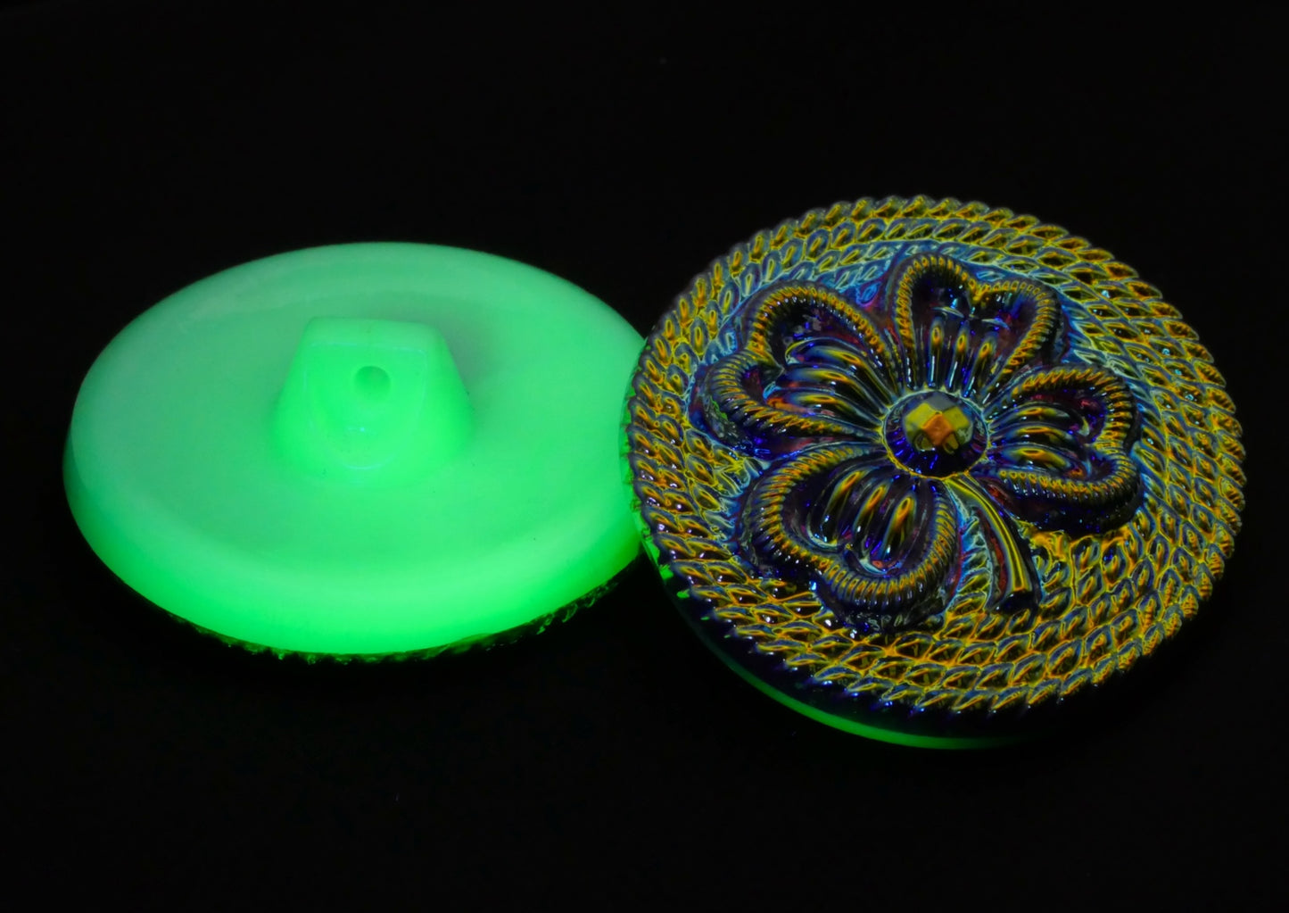 Four Leaf Clover Czech Glass Rope Design Iridescent Uranium Button 27mm