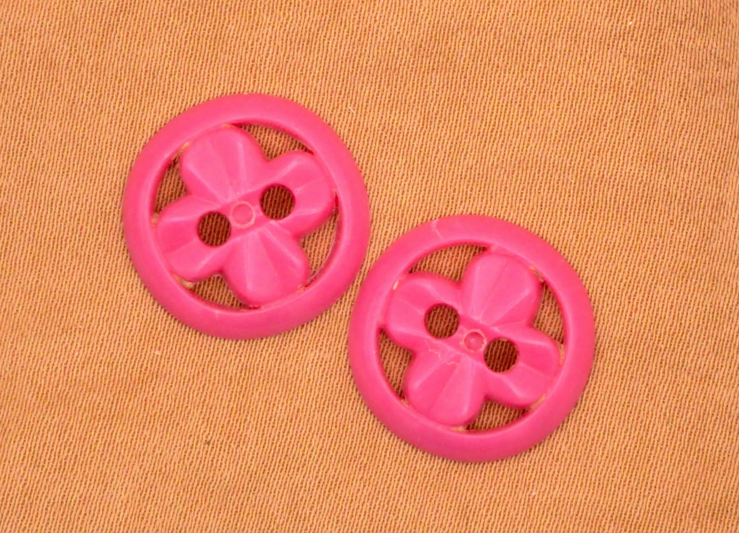 Clover Pink Vintage Plastic Pierced Sew-Thru Button 15mm