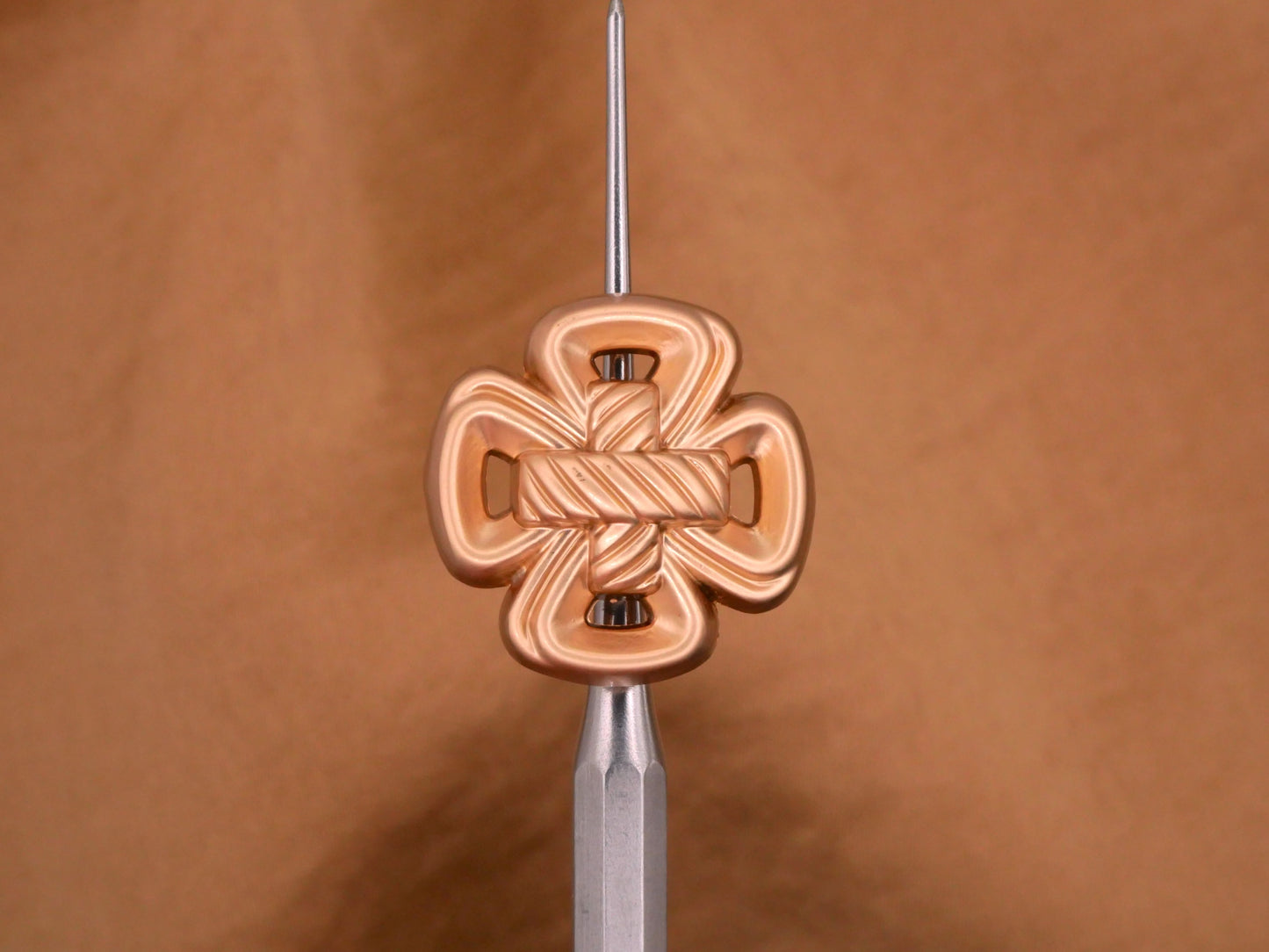 Clover Rope Soft Gold Openwork Shank Button 20mm