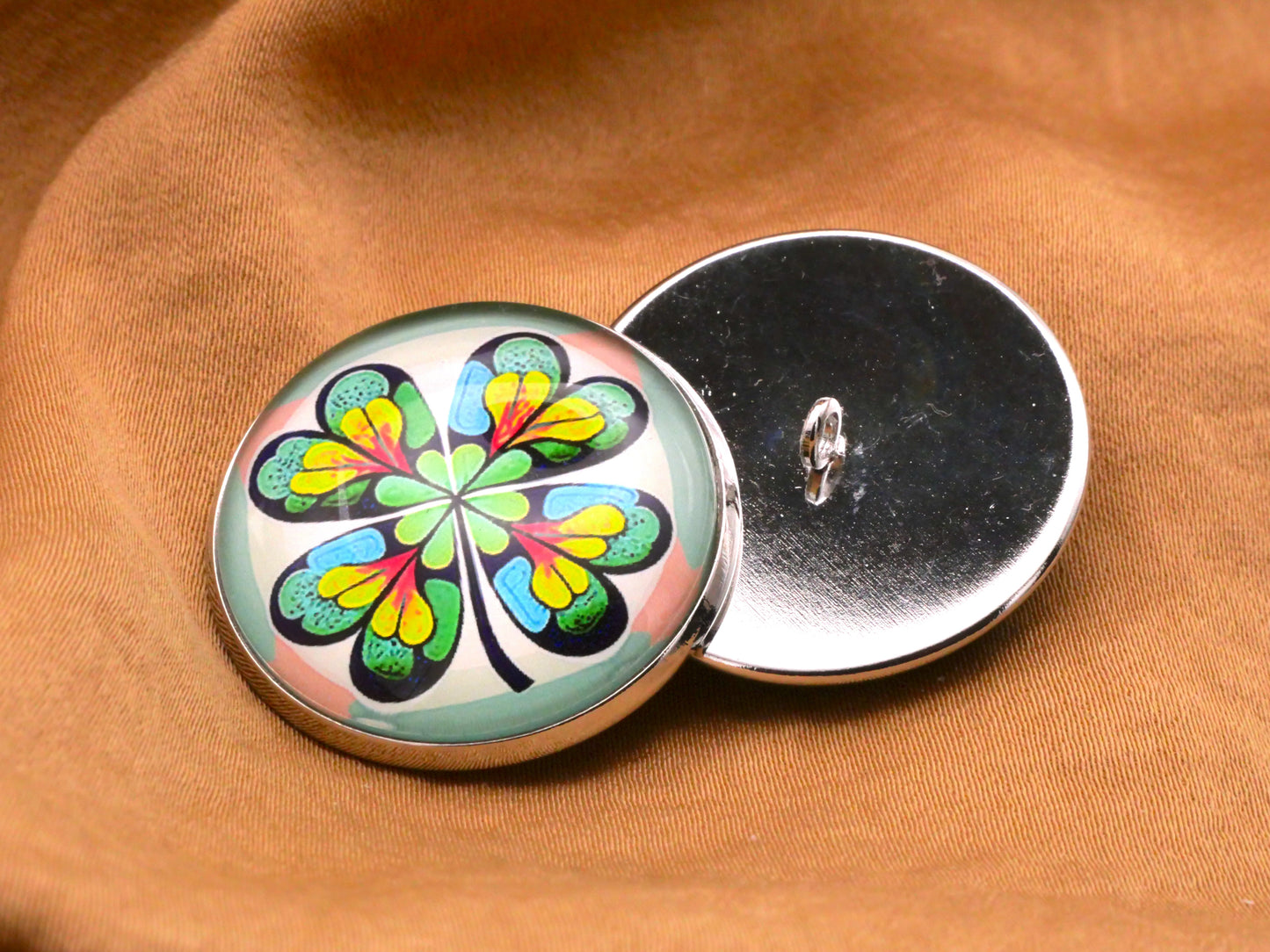 Clover Four-Leaf Kaleidoscope Irish Glass Dome Button 27mm