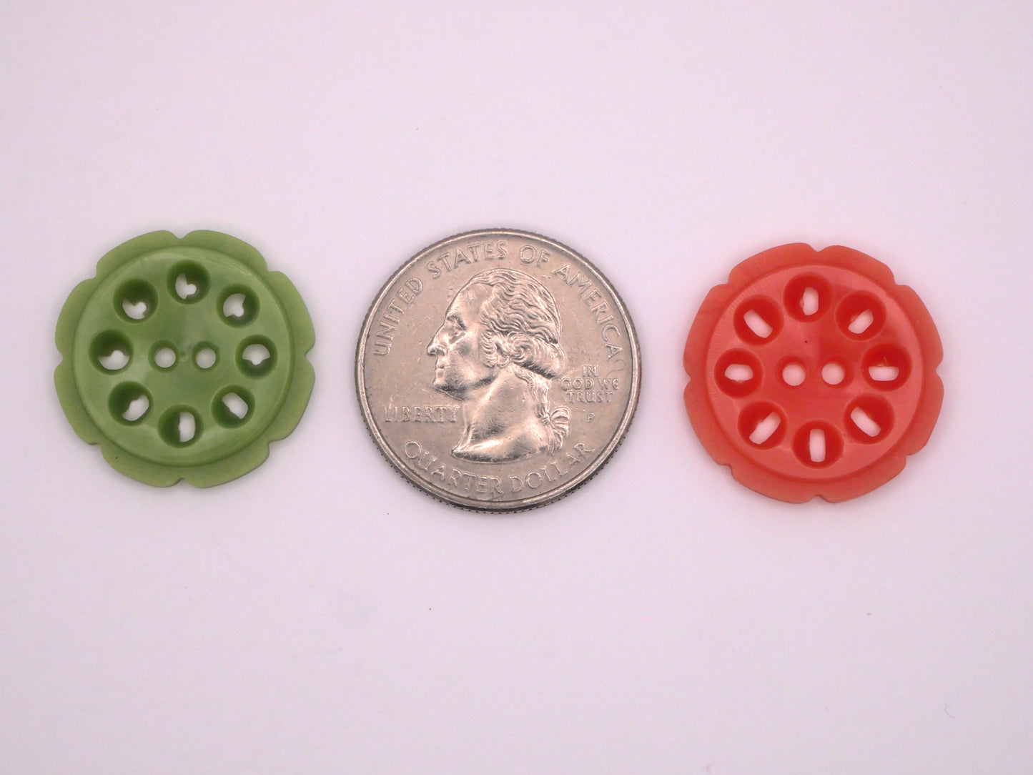 Circle Wreath Design Early Plastic French Coral Green Blue Button Various 22mm