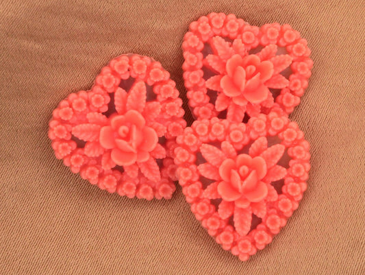 Coral Heart Rose Vintage Plastic Set of Three Buttons 17mm