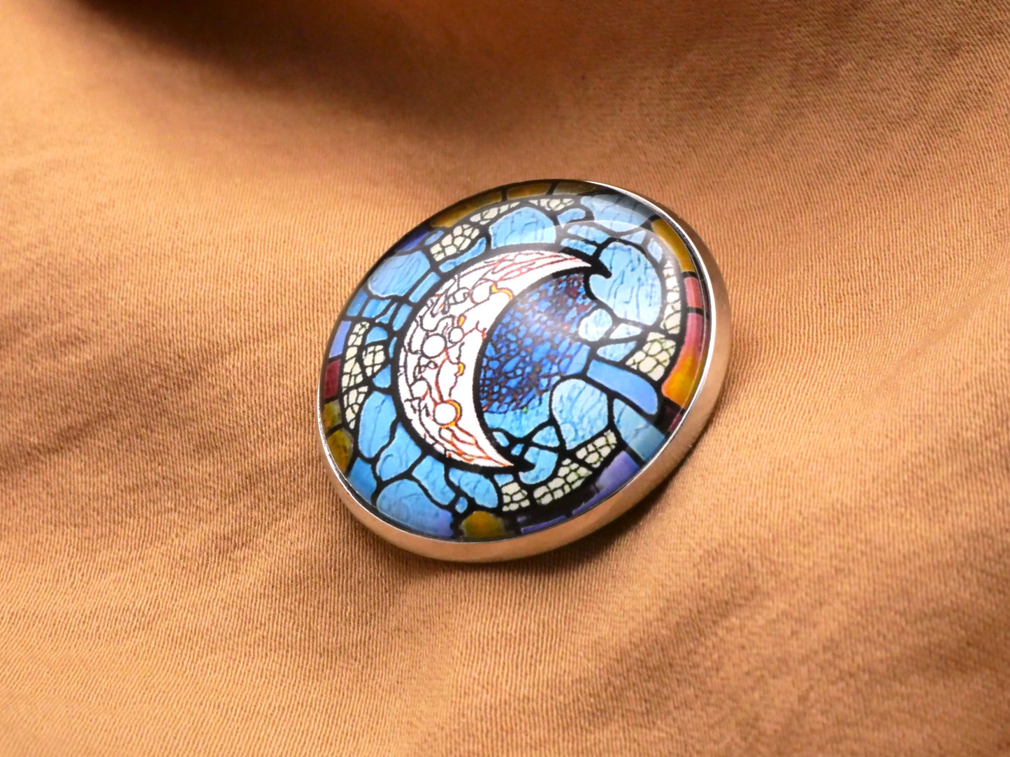 Crescent Moon Stained Glass Dome Button 27mm