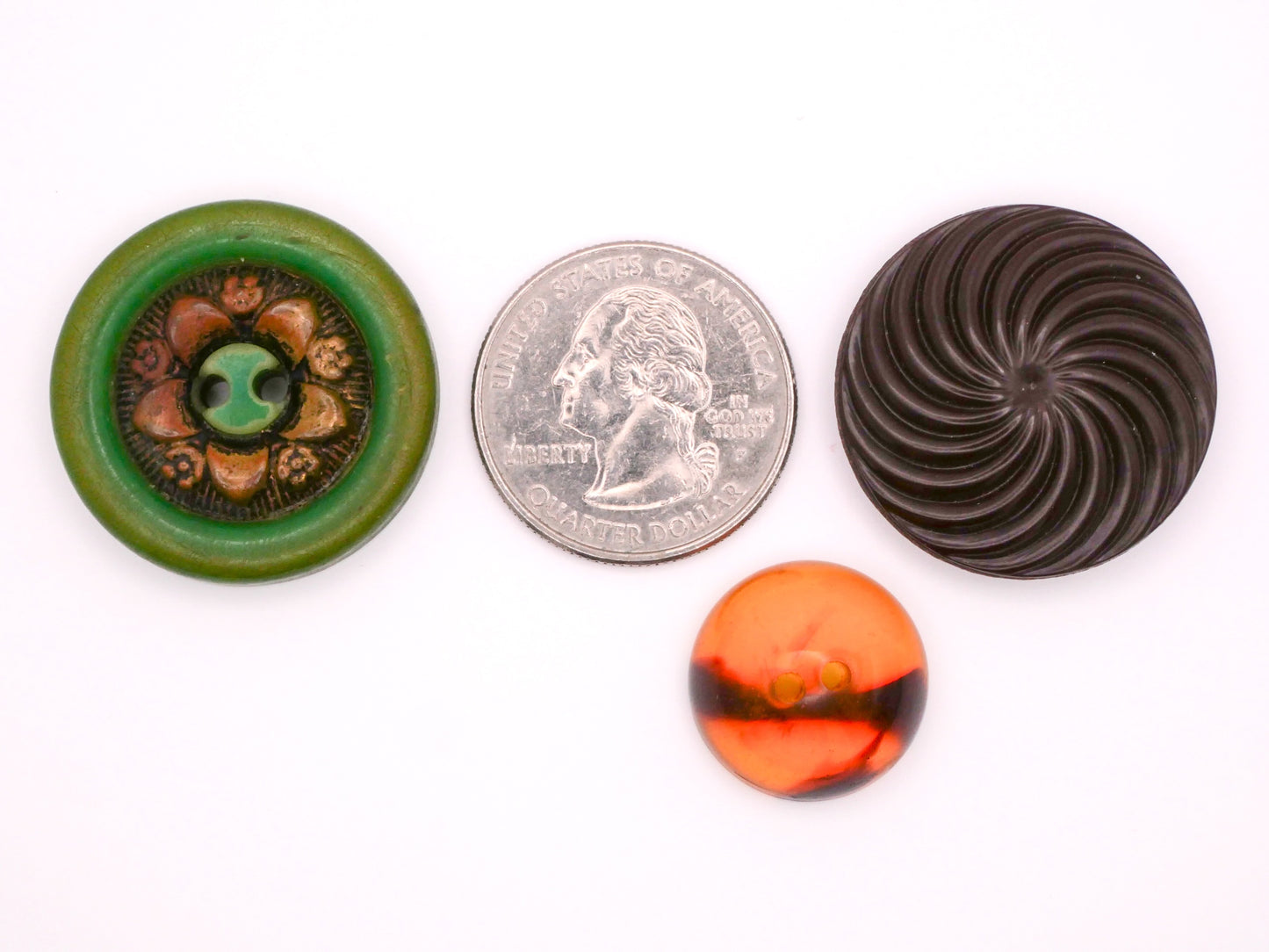 Early Plastic Set of Three Green Wreath Brown Swirl Tigers Eye Half Dome Buttons 18-28mm