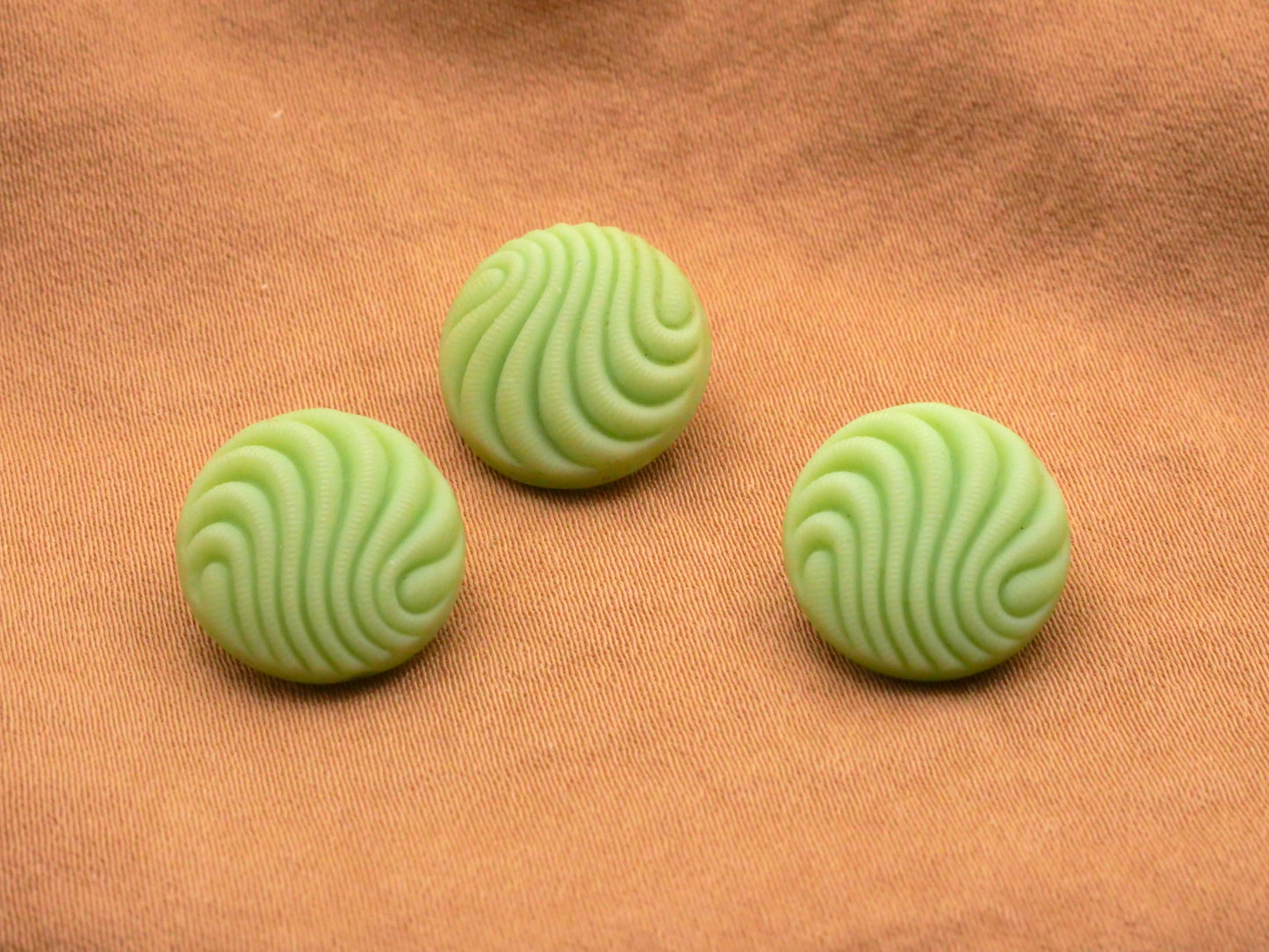 Glass Matte Mint Green Swirl Design Vintage Button 14mm