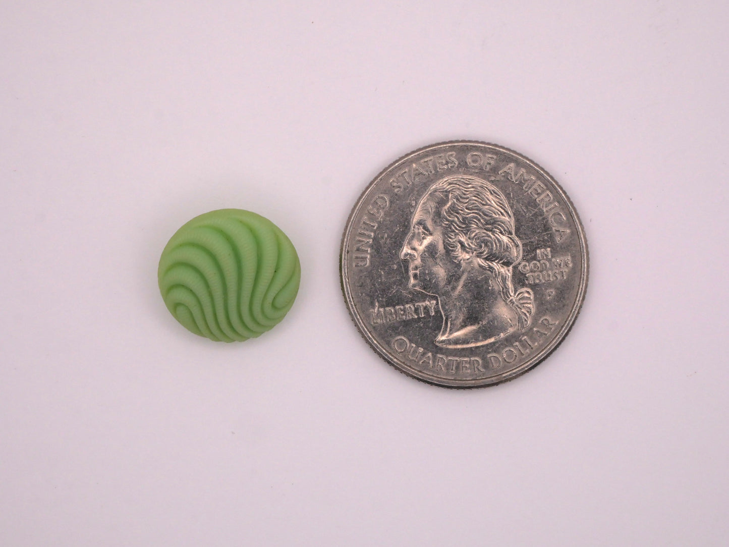 Glass Matte Mint Green Swirl Design Vintage Button 14mm