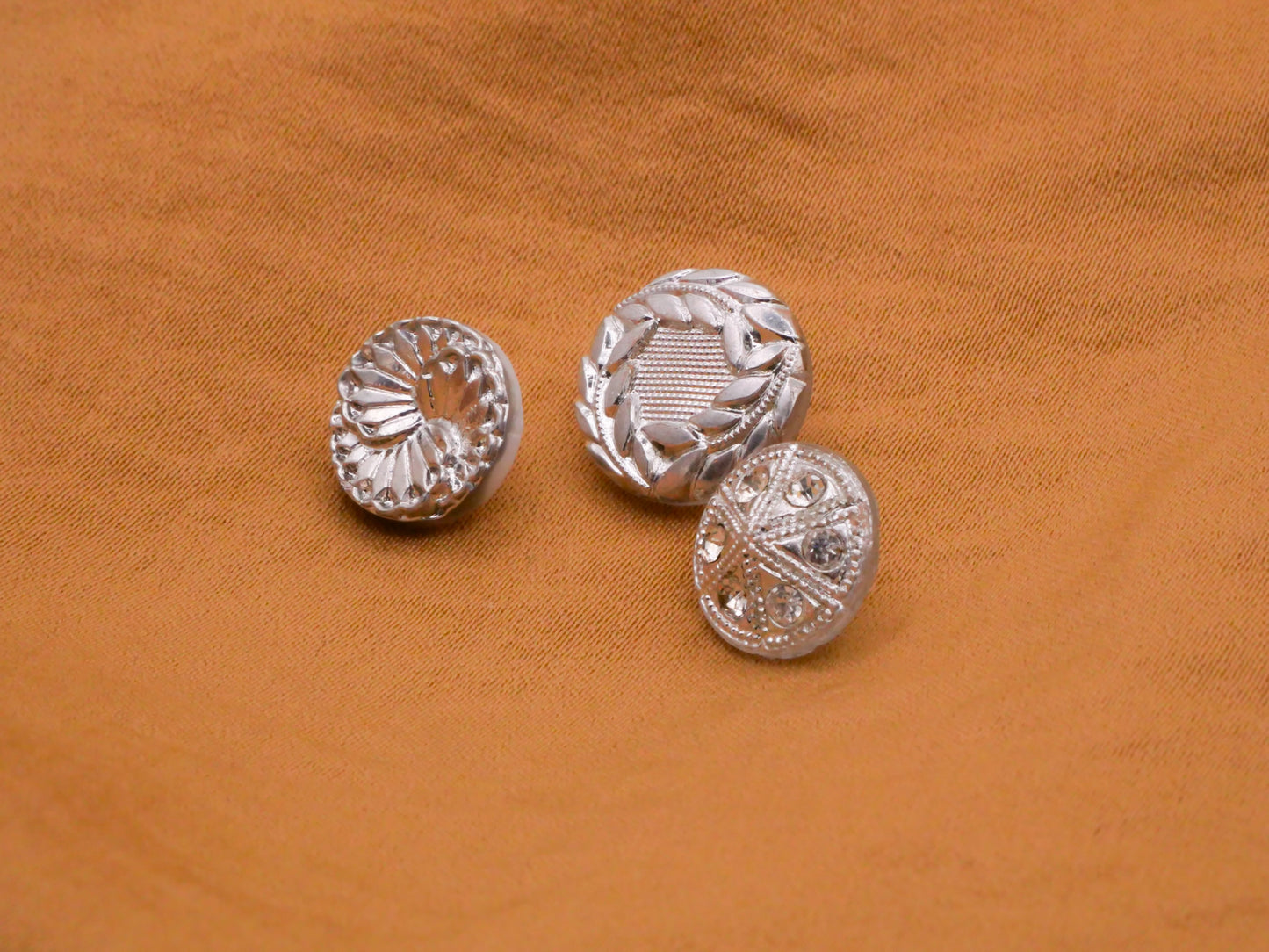 Glass Silver Wreath Rhinestone Triad Vintage Set of Three Buttons 11-13mm