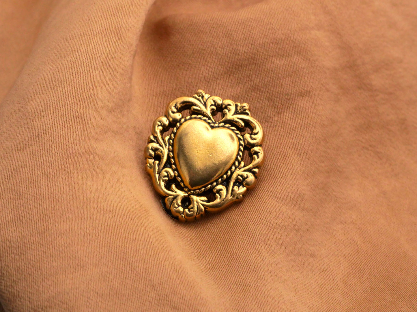 Decorative Gold Heart Plastic Button 19x21mm