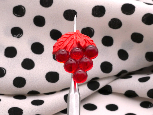 Grape Bunch Vintage Button Red Plastic 18x26mm