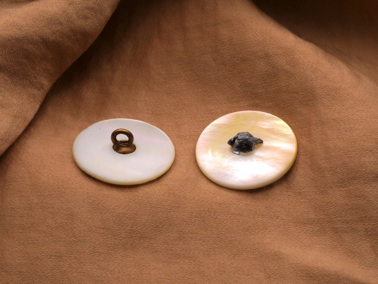 Mother of Pearl Hand-Painted Button 22mm