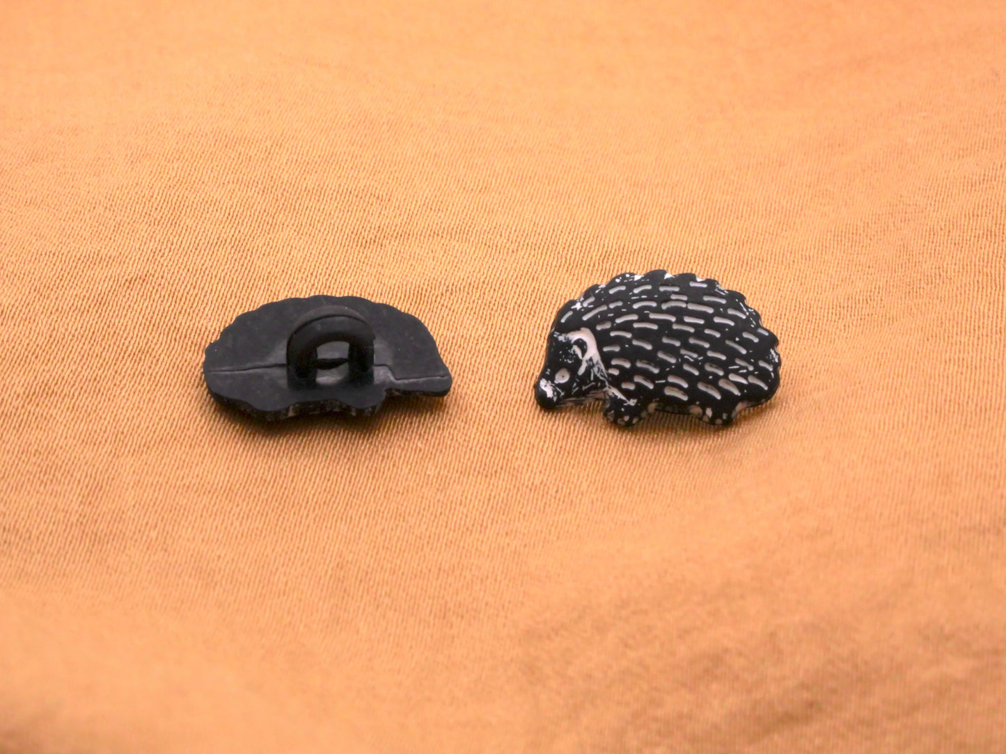 Hedgehog Black White Animal Plastic Button 10x15mm