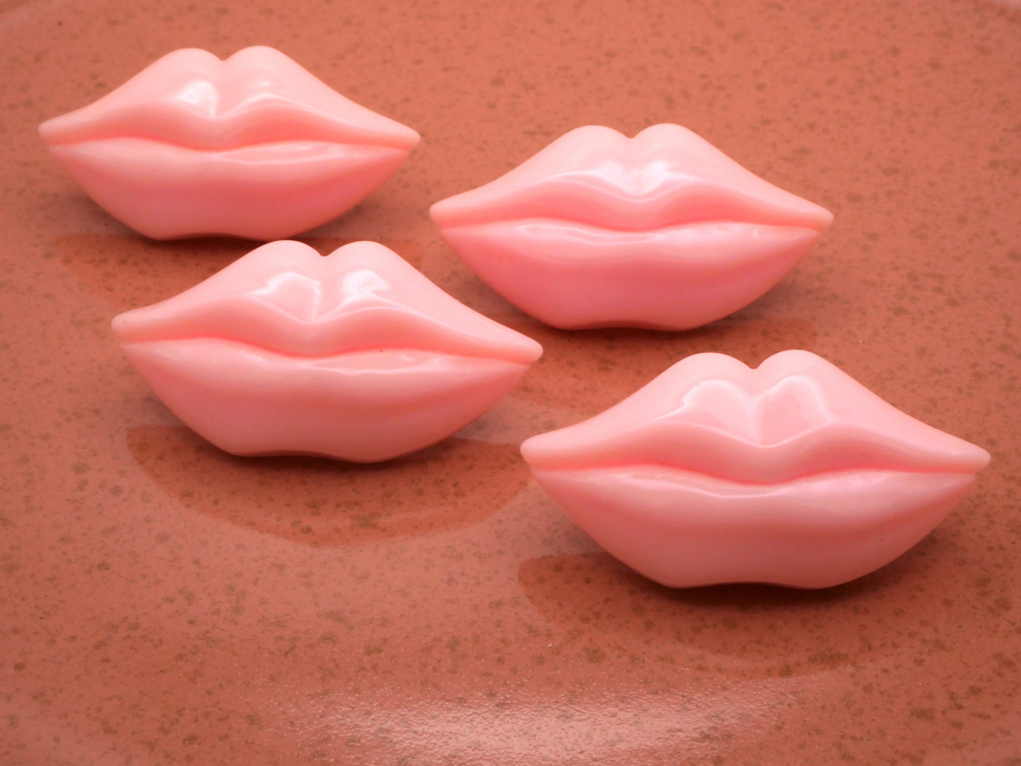 Pale Pink Lips Kisses Valentine Large Buttons 21x42mm