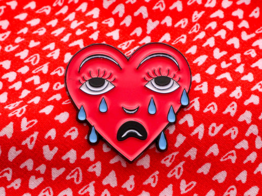 Lonely Hearts Crying Heart Enamel Button 29x30mm