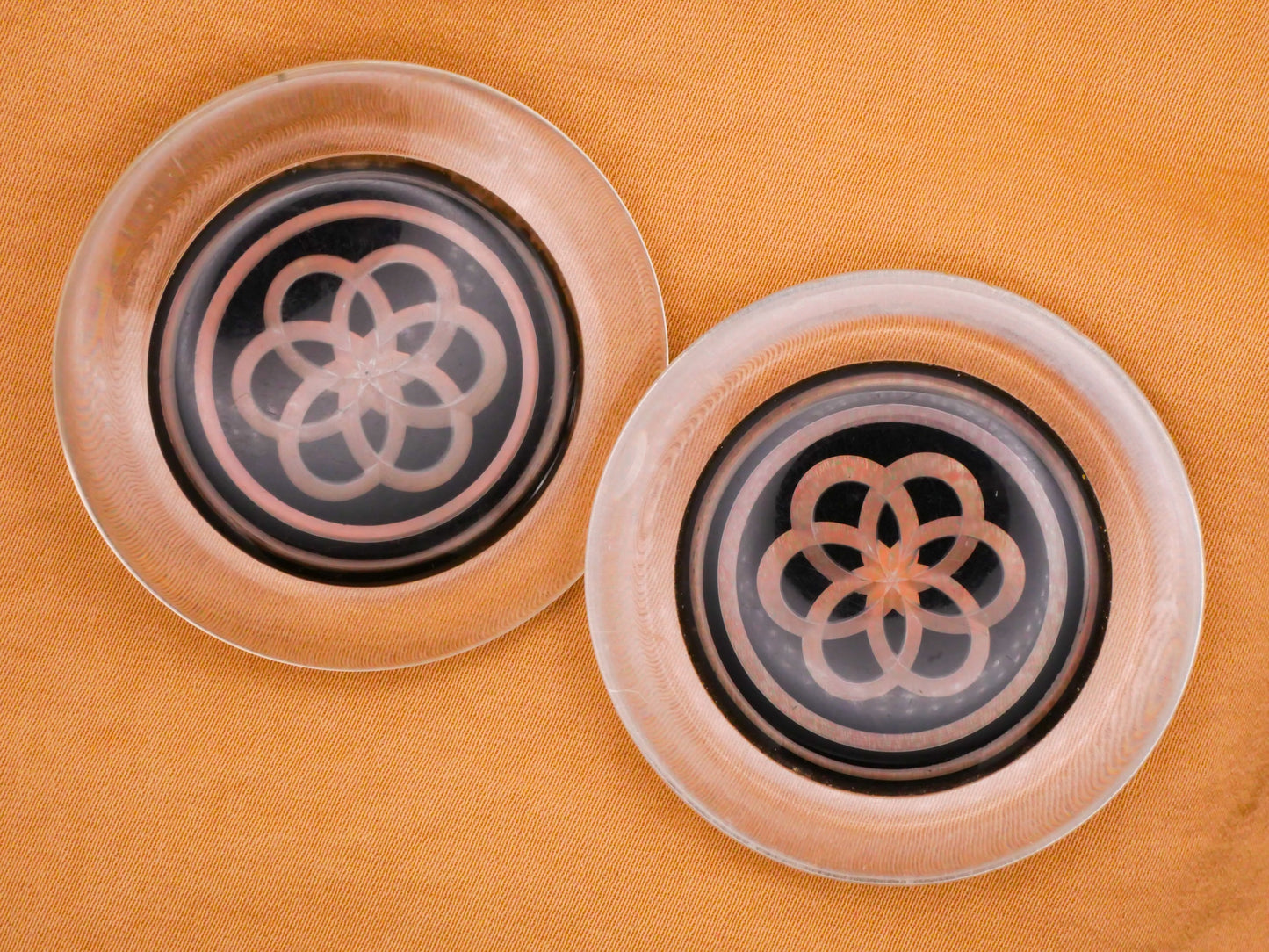 Lucite Design Under Plastic Pearlized Mandala Flower Center Large Button 45mm