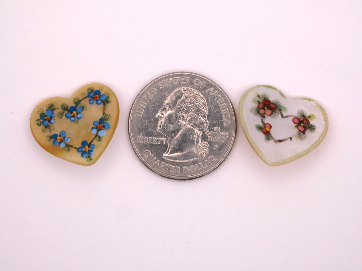 Mother of Pearl Heart Hand-Painted Flowers Button 20mm