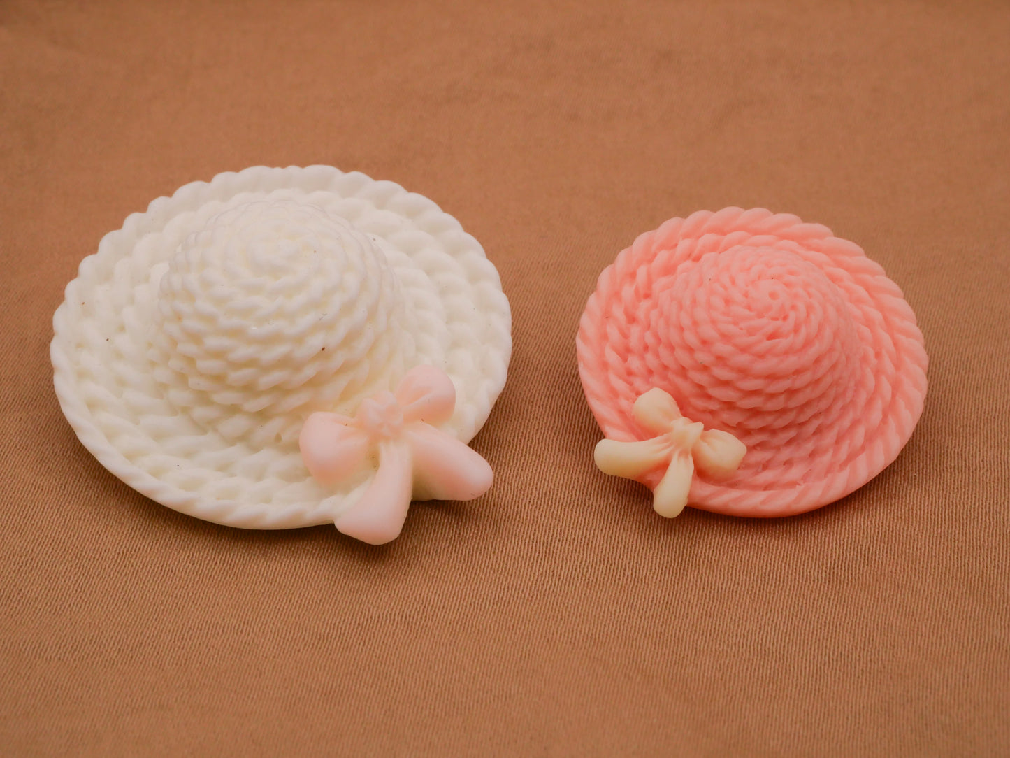 Straw Hat Bonnet Peachy Pink Ivory Resin Plastic Button Various 26-34mm