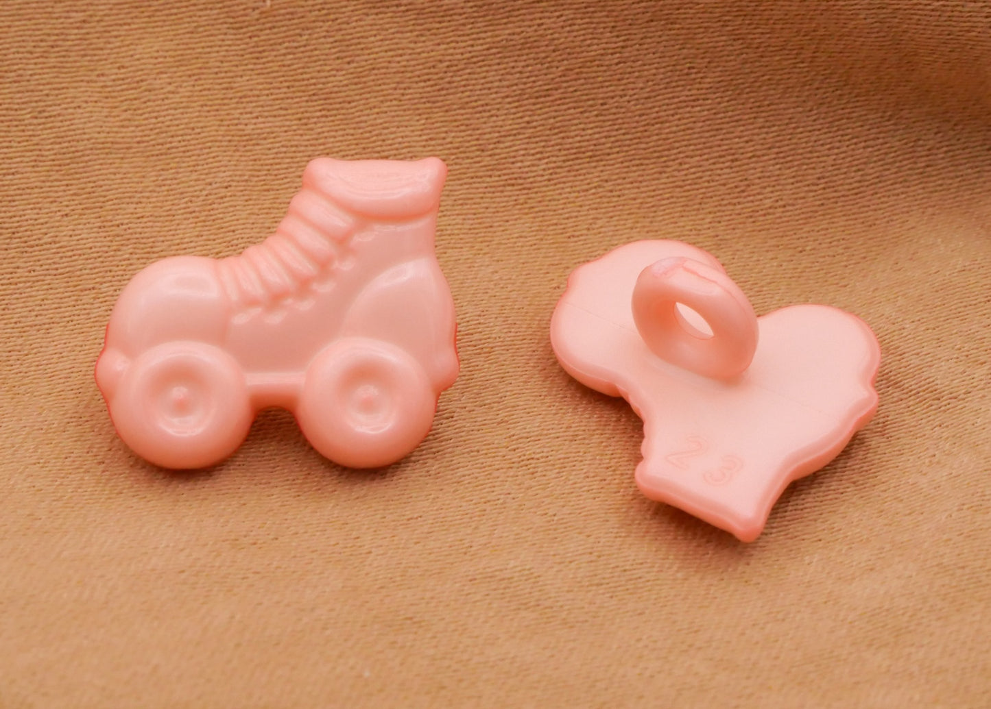 Roller Skate Peachy Pink Plastic Button 14x16mm