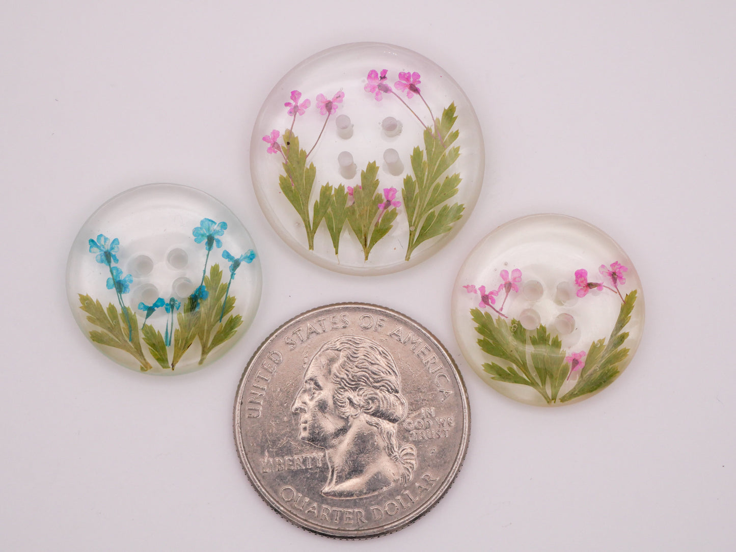 Habitat Like Real Flowers Plastic Sew-Thru Button 20-24mm