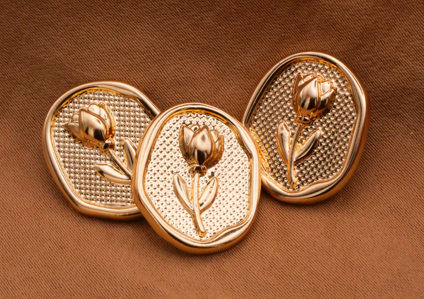 Tulip Spring Flower Silver Gold Metal Button Various 16x18mm