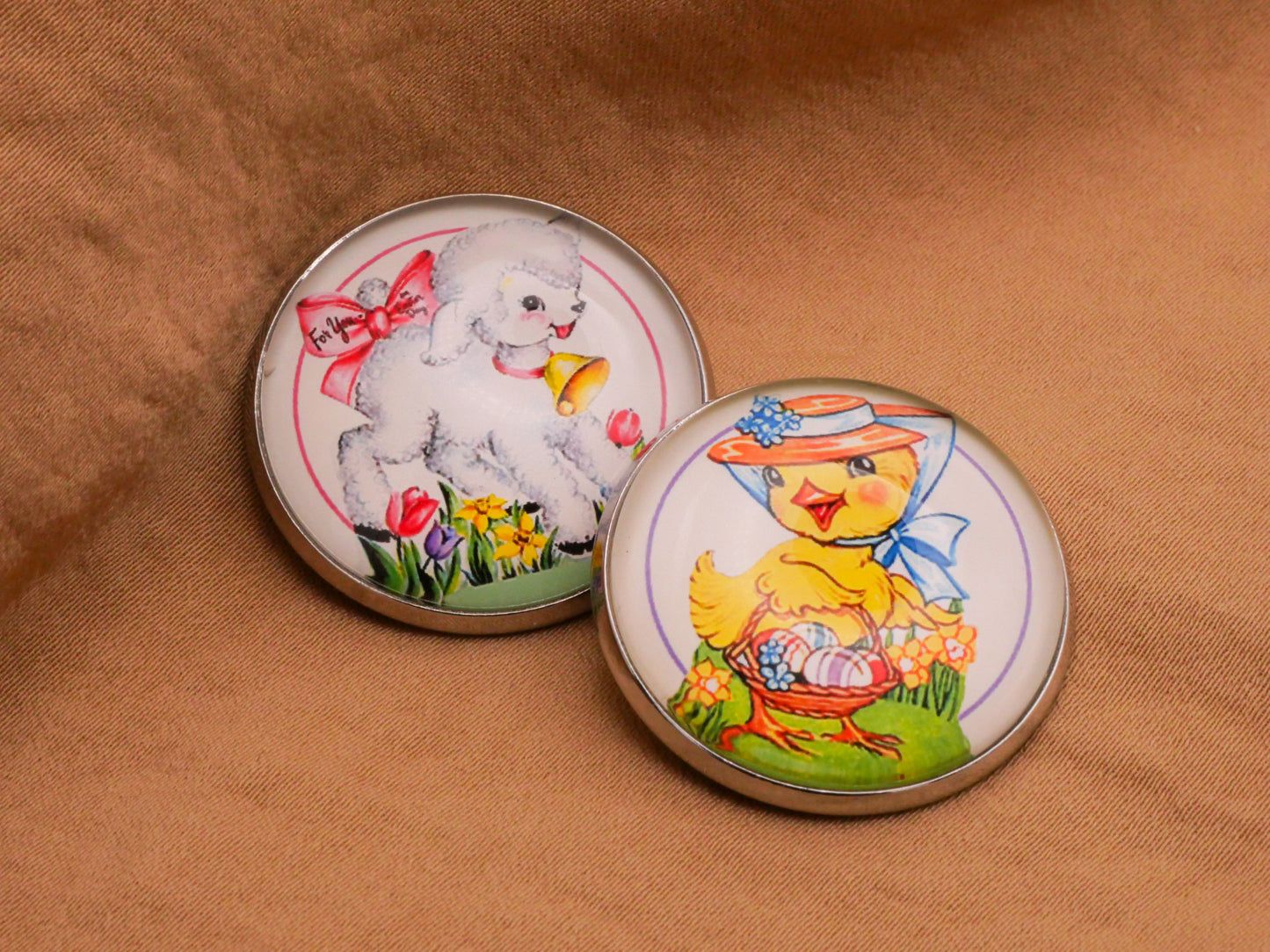 Easter Vintage Graphics Lamb Chick Glass Dome Metal Button Various 27mm