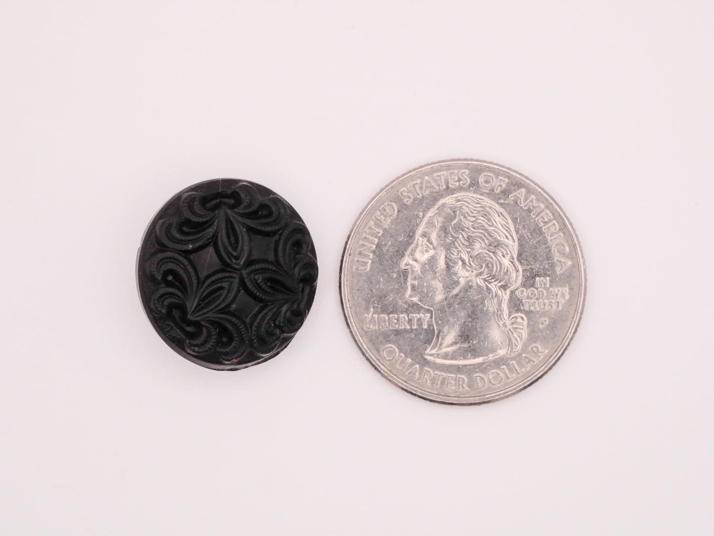 Fleur de Lis Trio Matte Black Glass Button 18mm