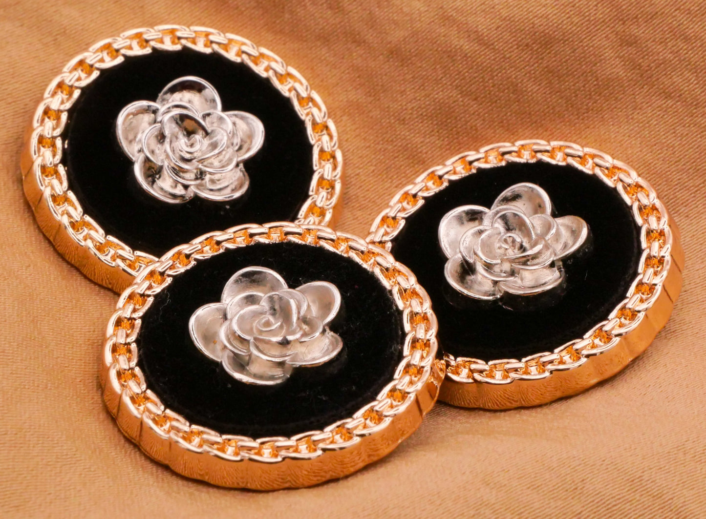 Rose Chain Velvet Silver Gold Metal Button 25mm