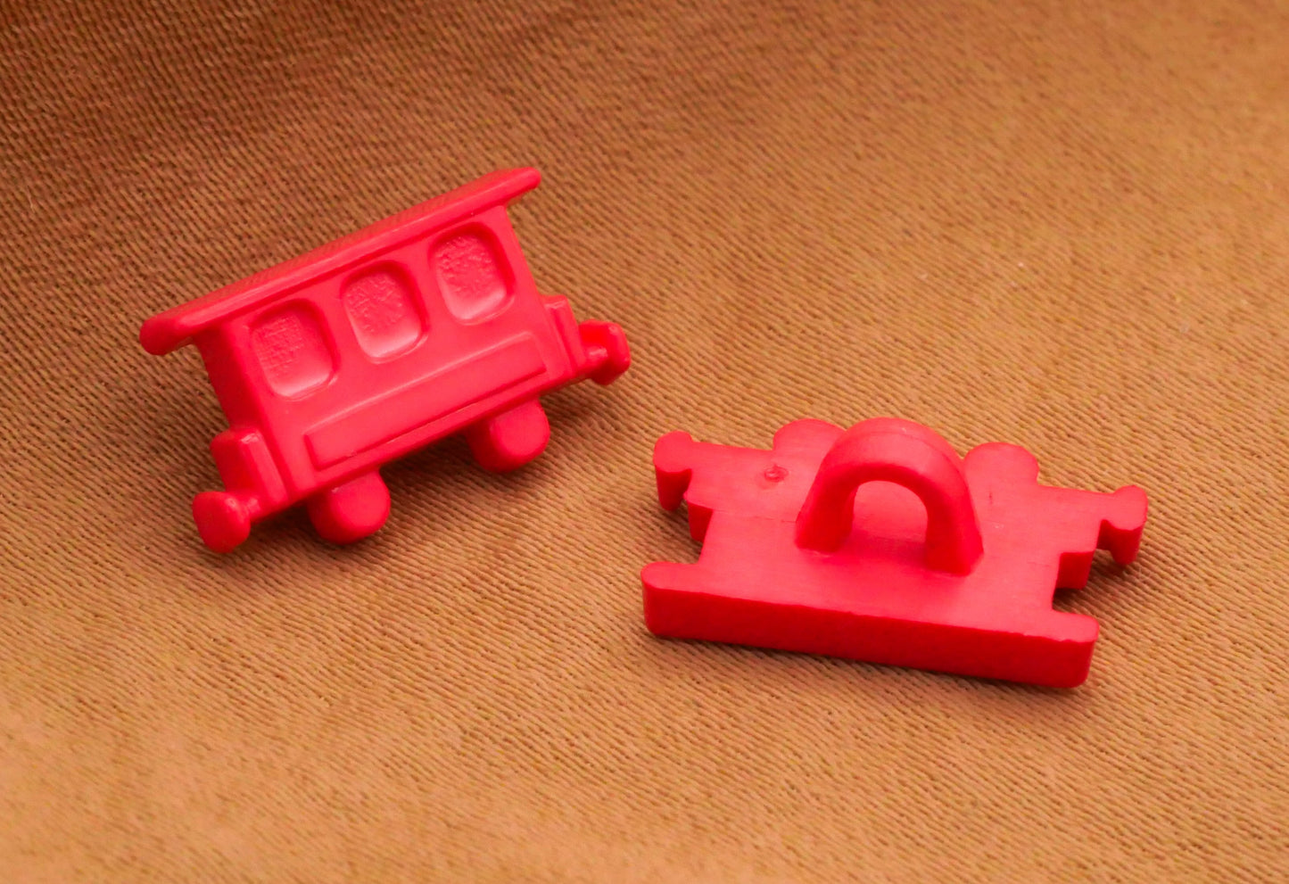 Train Red Caboose JHB Plastic Button 8x15mm