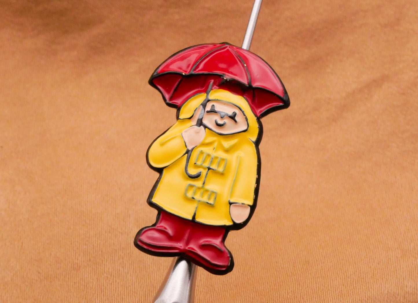 Paddington Bear Yellow Raincoat Red Umbrella Metal Enamel Button 17x27mm