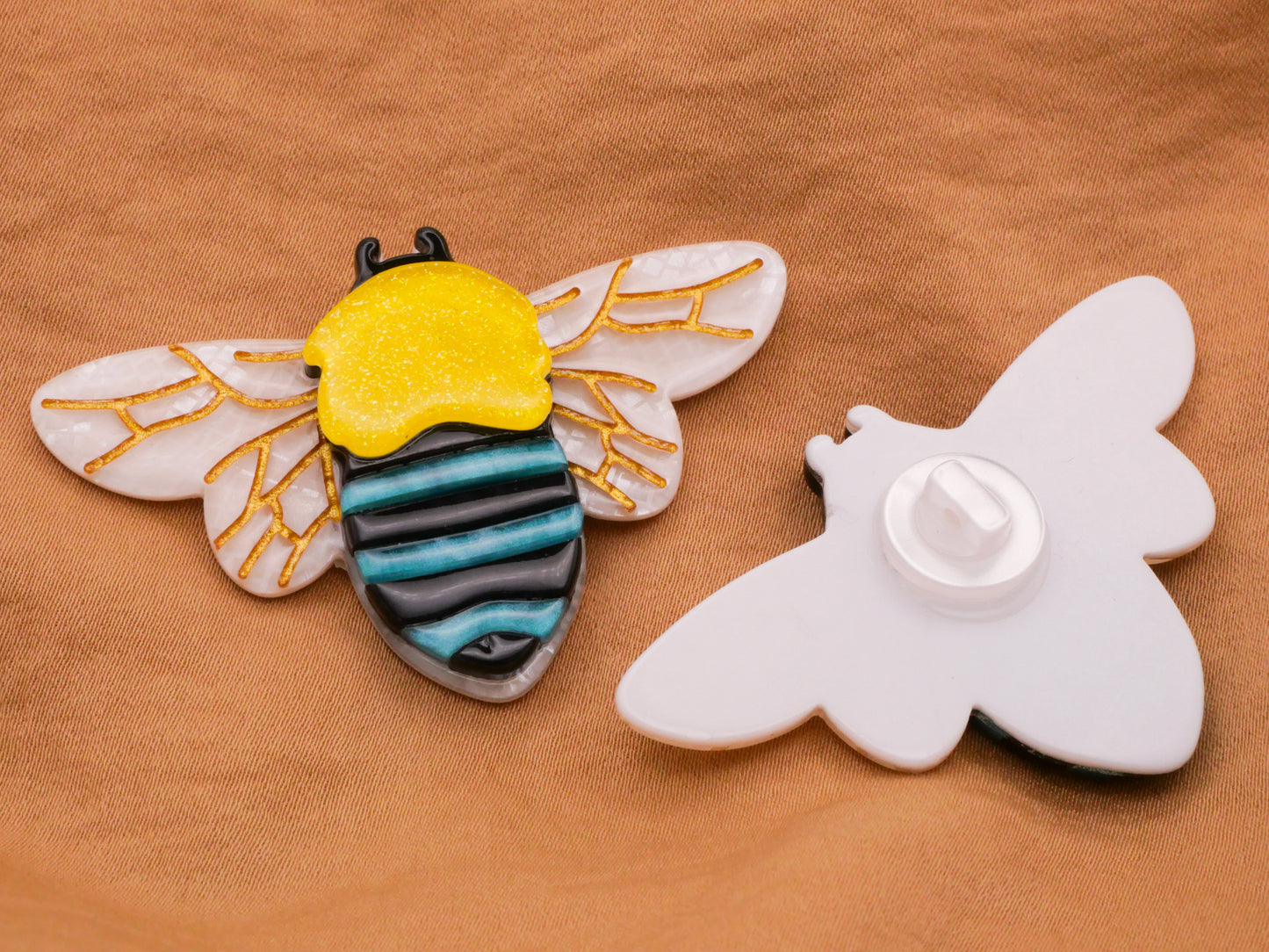 Bumble Bee Insect Acrylic Plastic Extra-Large Button 35x55mm